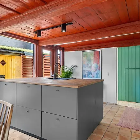 Gaby - 250m From The Sea By Interhome